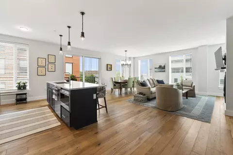 383 Commercial St #300, Portland, ME 04101
