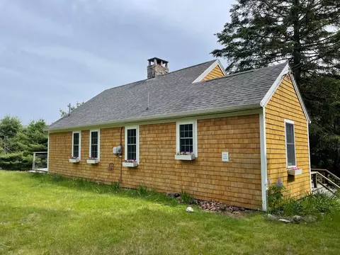 99 Whitney Farm Rd, Mount Desert, ME 04660