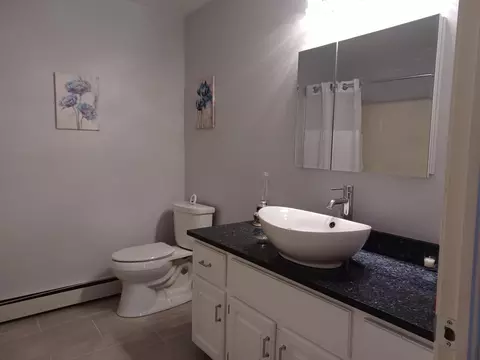 Bath - 9 Ladd Rd, Rome, ME 04963 photo 3 of 4