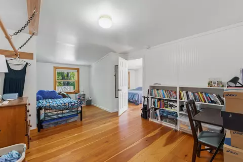 Bedroom - 7 Cross Rd, Edgecomb, ME 04556 photo 5 of 10