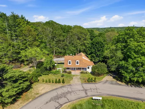 View/Area - 7 Cross Rd, Edgecomb, ME 04556 photo 3 of 26