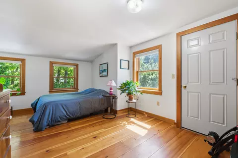 Bedroom - 7 Cross Rd, Edgecomb, ME 04556 photo 1 of 10