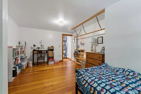Bedroom - 7 Cross Rd, Edgecomb, ME 04556 photo 6 of 10