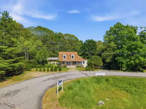 View/Area - 7 Cross Rd, Edgecomb, ME 04556 photo 2 of 26