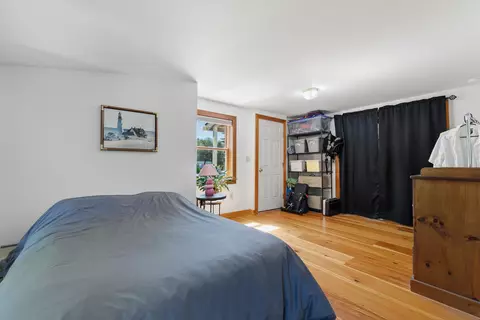 Bedroom - 7 Cross Rd, Edgecomb, ME 04556 photo 3 of 10