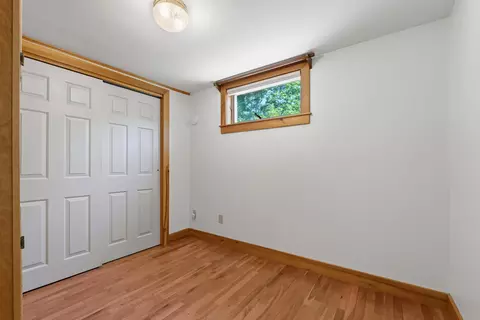 Bedroom - 7 Cross Rd, Edgecomb, ME 04556 photo 9 of 10