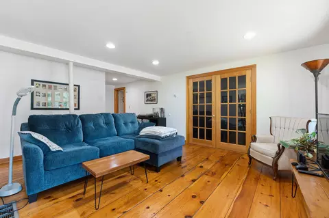 Living - 7 Cross Rd, Edgecomb, ME 04556 photo 1 of 12