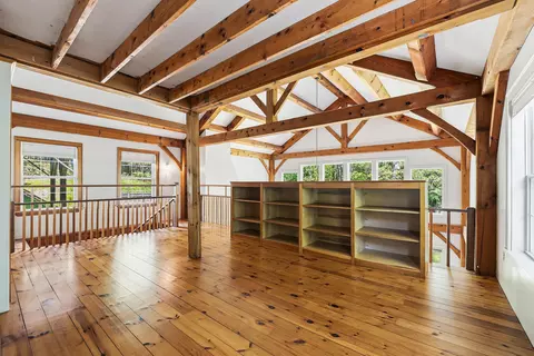Entry Way - 7 Cross Rd, Edgecomb, ME 04556 photo 10 of 10