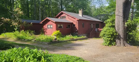 107 Highland Ave, Ogunquit, ME 03907