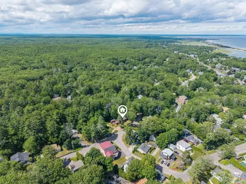 View/Area - 107 Highland Ave, Ogunquit, ME 03907 photo 2 of 3