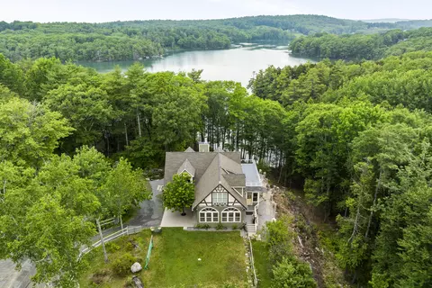 33 Neighba Ln, Boothbay, ME 04537
