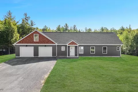 104 Mcgrath Pond Loop Rd, Belgrade, ME 04917