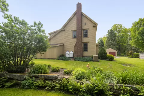 Exterior - 29 Town Hall Rd, Edgecomb, ME 04556 photo 8 of 15