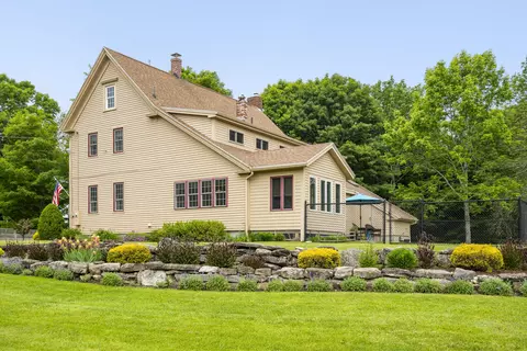 Exterior - 29 Town Hall Rd, Edgecomb, ME 04556 photo 6 of 15