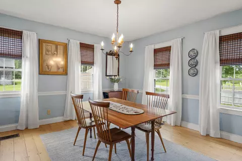 Dining - 29 Town Hall Rd, Edgecomb, ME 04556 photo 2 of 3
