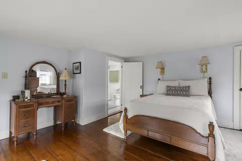 Bedroom - 29 Town Hall Rd, Edgecomb, ME 04556 photo 3 of 3