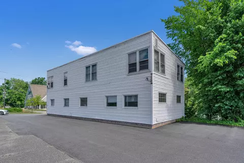 1322 Main St, Sanford, ME 04073