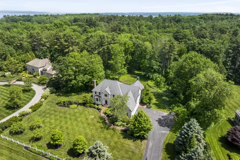 143 Royall Point Rd, Yarmouth, ME 04096