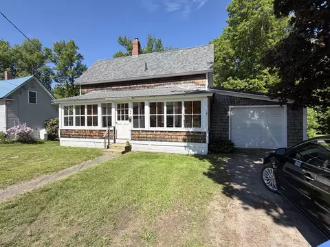 144 Washington St, Pittsfield, ME 04967