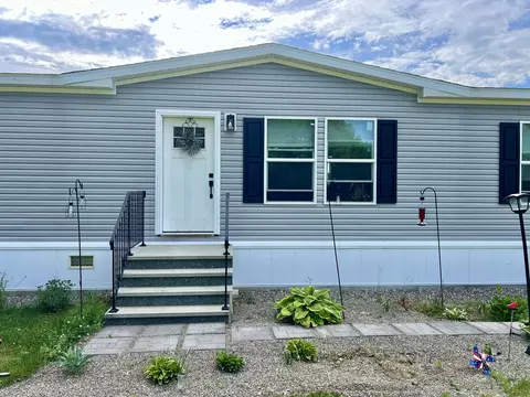 852 Waterville Rd, Waldo, ME 04915