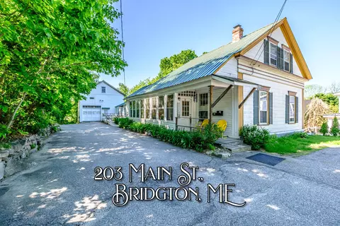 203 Main St, Bridgton, ME 04009