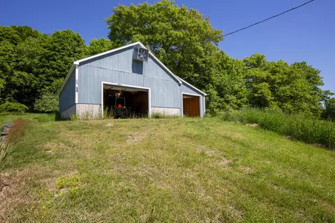 Exterior - 914 Union Rd, Appleton, ME 04862 photo 7 of 8
