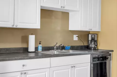 Kitchen - 117 Union St, Brewer, ME 04412 photo 5 of 8