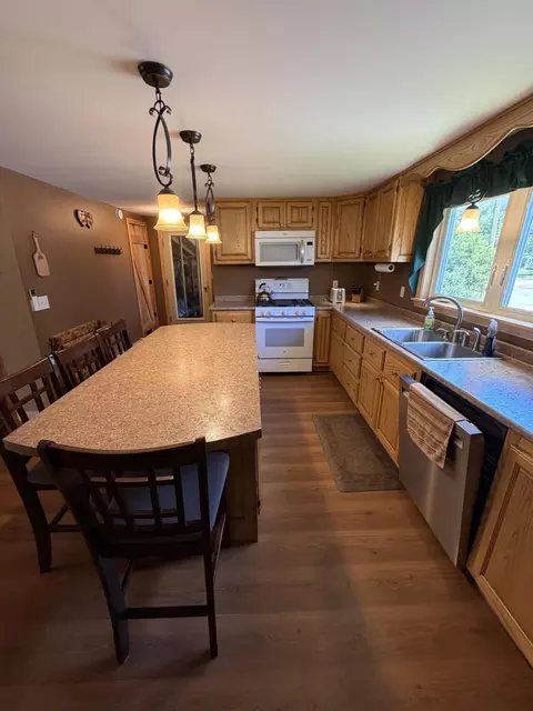 Kitchen - 336 Bates St, Millinocket, ME 04462 photo 2 of 3