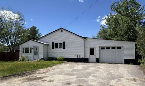 Exterior - 336 Bates St, Millinocket, ME 04462 photo 3 of 5