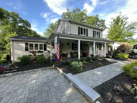 10 Highland Ave, Ogunquit, ME 03907