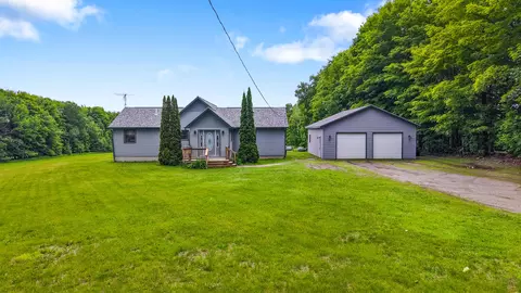 37 W Barker Rd, Corinna, ME 04928