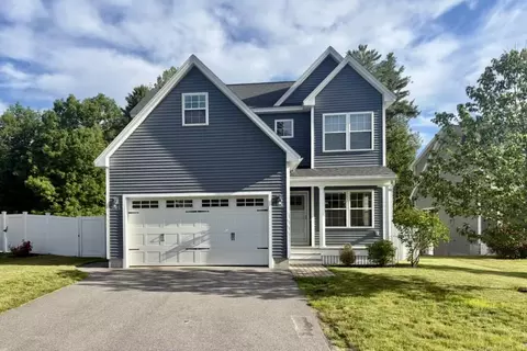 15 Dogwood Ln, Gorham, ME 04038