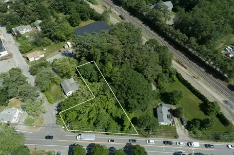 lot Apt 0 Church Rd, Brunswick, ME 04011