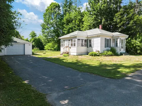 344 Benton Ave, Winslow, ME 04901