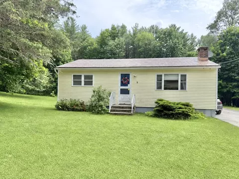 5 Boulder Ave, Paris, ME 04281