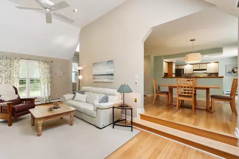Living - 11 Rebecca Rd, Ogunquit, ME 03907 photo 4 of 4