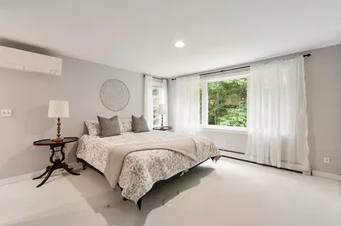 Bedroom - 11 Rebecca Rd, Ogunquit, ME 03907 photo 4 of 9