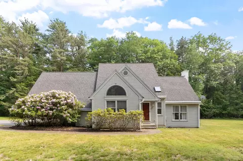 Exterior - 11 Rebecca Rd, Ogunquit, ME 03907 photo 1 of 6