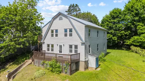 6 Lafayette St #1, Biddeford, ME 04005