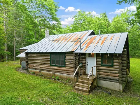 133 Glenn Harris Rd, New Sharon, ME 04955