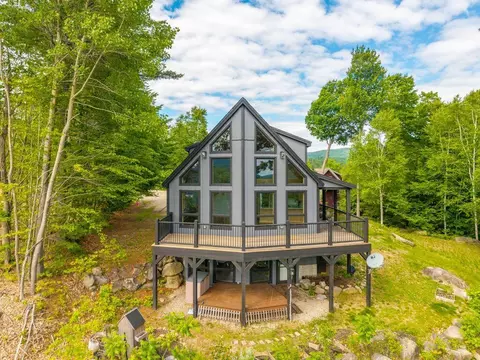 142 W Summit Rd, Woodstock, ME 04219