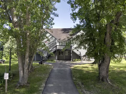 7 Cherry Ln #3, Bethel, ME 04217
