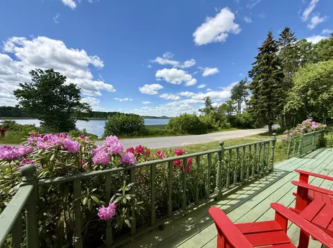 5 Snyder Rd, Eastport, ME 04631