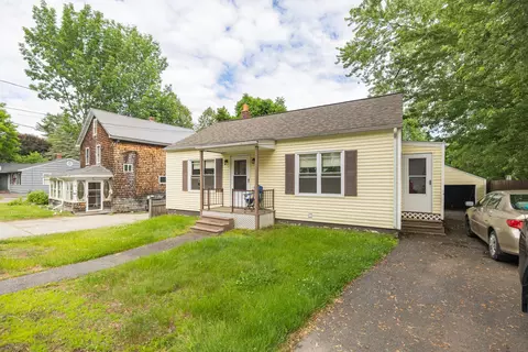 77 Old Greene Rd, Lewiston, ME 04240