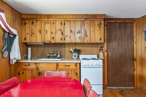 Kitchen - 537 Sunflower Ln E, Sidney, ME 04330 photo 2 of 2