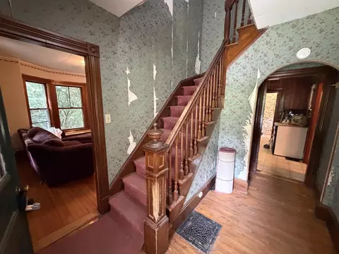 Entry Way - 18 Beech St, Dexter, ME 04930 photo 1 of 4