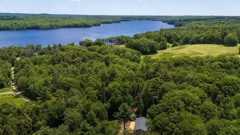 98 Davey Rd, Warren, ME 04864