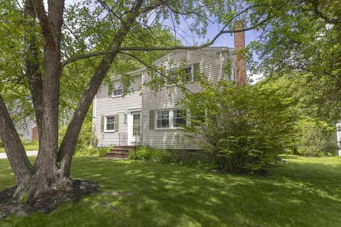 381 Ludlow St, Portland, ME 04102