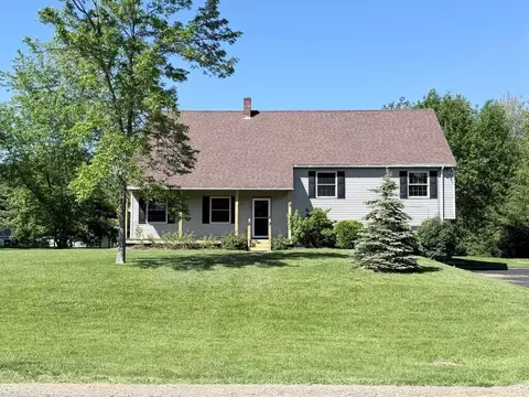 68 Main Trl, Hampden, ME 04444
