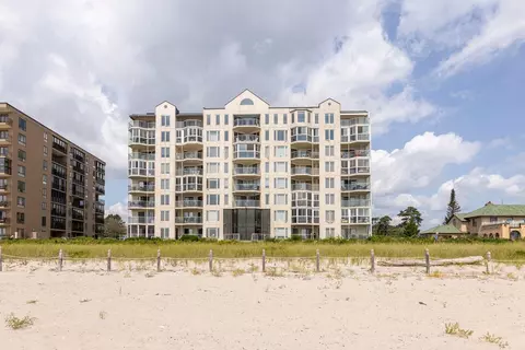 207 E Grand Ave #C2, Old Orchard Beach, ME 04064